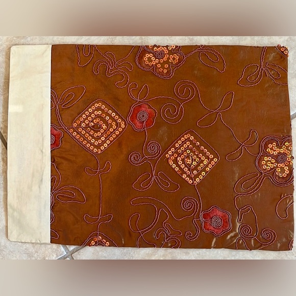 Beautiful Set Of Six Chopsticks & Silk Placemats w Sequins RUST Color - Picture 11 of 12